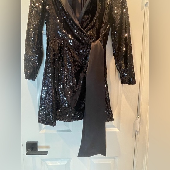 Sequin blazer dress - worn once - Picture 3 of 4